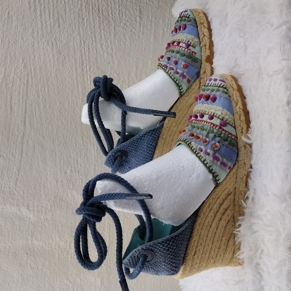 Apepazza Blue Fabric Upper Closed Toe Lace Up Gladiator Wedged Heel Espadrilles - Picture 4 of 16